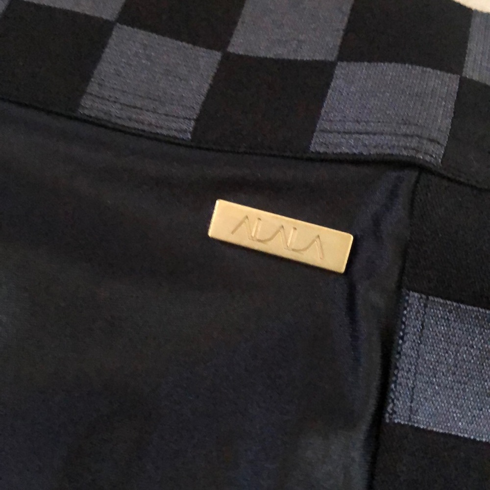 Alala Leggings View 4